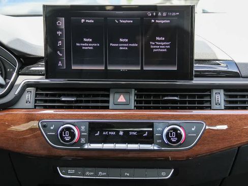Used 2023 Audi A4 2.0T Premium w/ Convenience Package AWD/4WD image 15