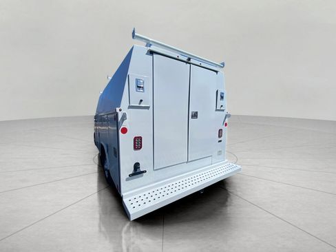 New 2026 Ford E-350 and Econoline 350 Super Duty w/ Power Equipment Group image 20