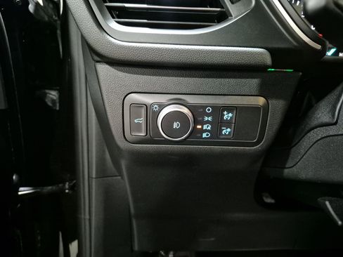 Used 2020 Ford Escape SEL image 19