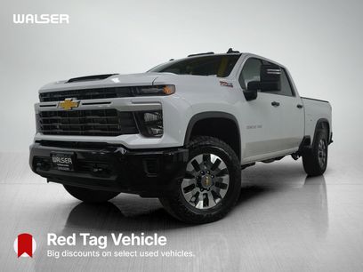 Used 2024 Chevrolet Silverado 2500 Custom w/ Custom Value Package