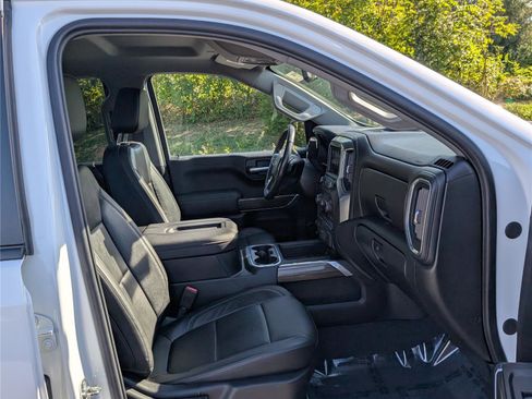 Certified 2020 Chevrolet Silverado 1500 RST w/ Rally Edition image 11