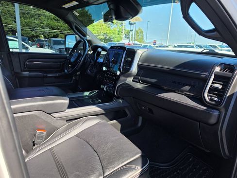 Used 2023 RAM 2500 Limited AWD/4WD image 20