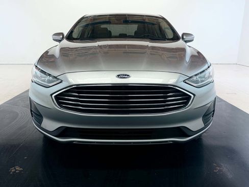 Used 2020 Ford Fusion SE FWD image 28