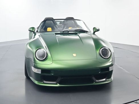 Used 1995 Porsche 911 Carrera image 18