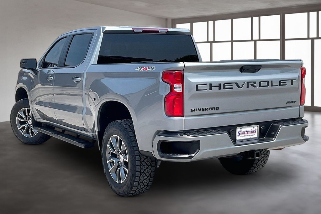 Used 2024 Chevrolet Silverado 1500 RST w/ Protection Package AWD/4WD image 4