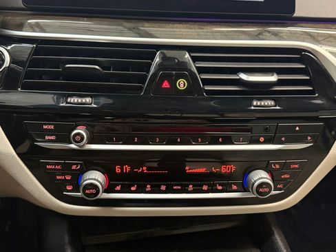 Used 2018 BMW 530i w/ Luxury Seating Package image 32