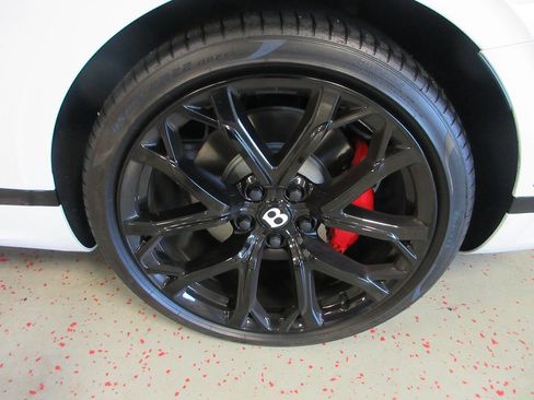 Used 2024 Bentley Continental GT Speed AWD/4WD image 12