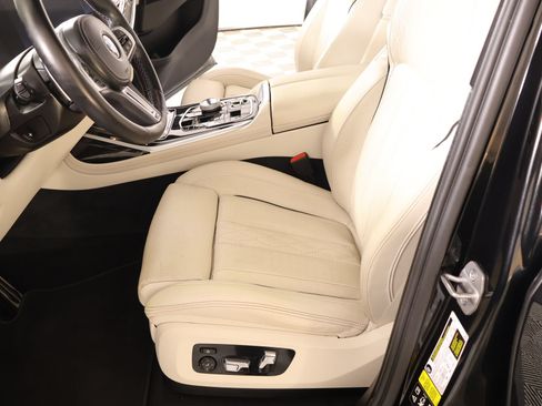Used 2024 BMW X7 M60i w/ Executive Package AWD/4WD image 12