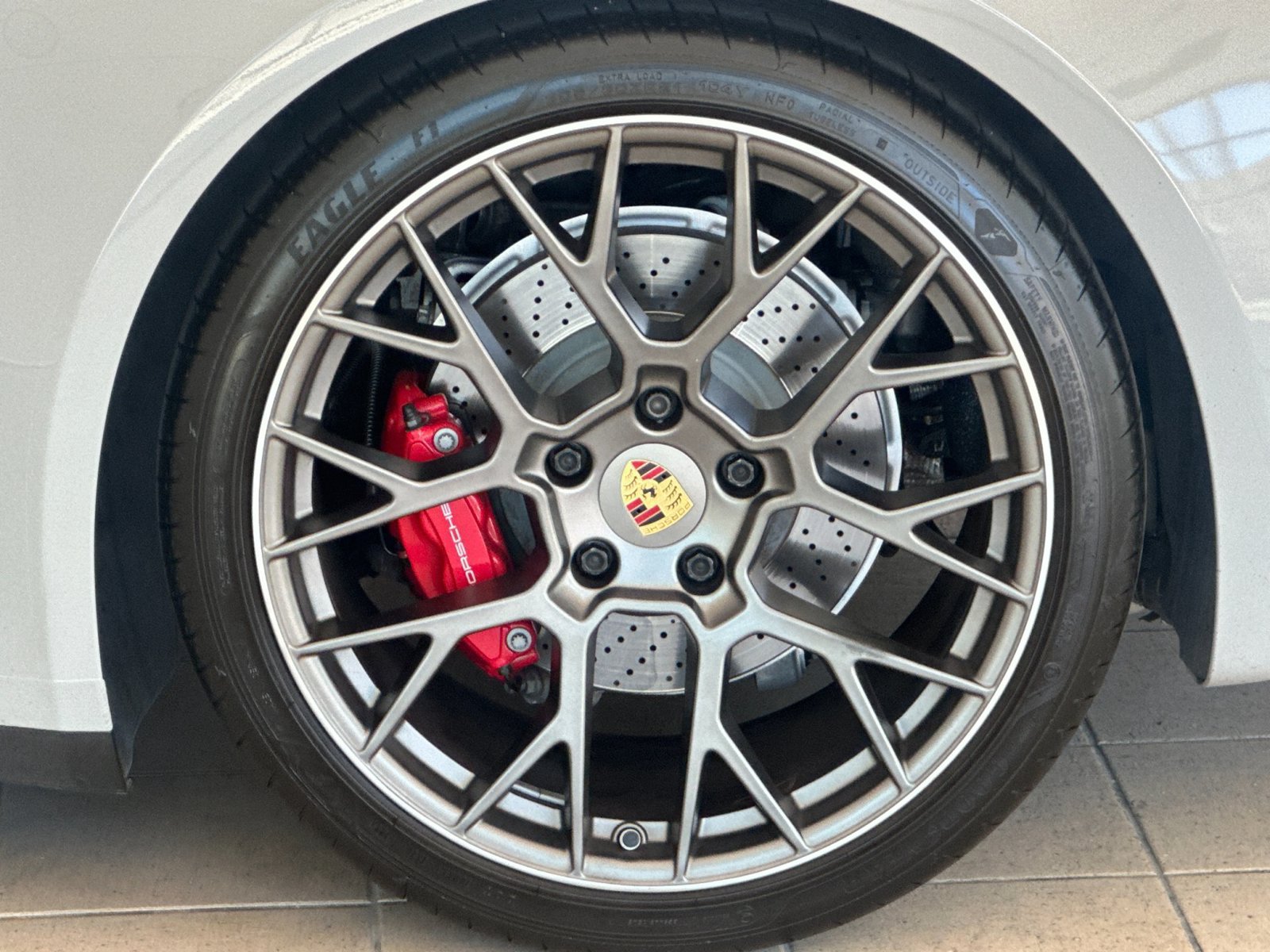 Used 2020 Porsche 911 Carrera S RWD image 23