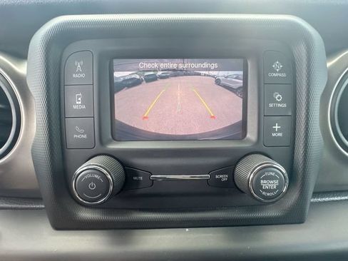 Used 2020 Jeep Wrangler Unlimited Sport AWD/4WD image 19