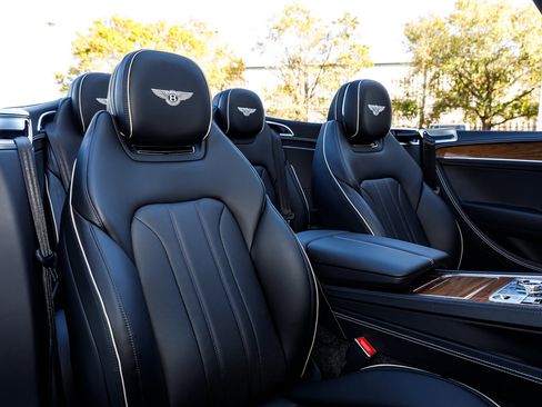 New 2026 Bentley Continental GTC image 37