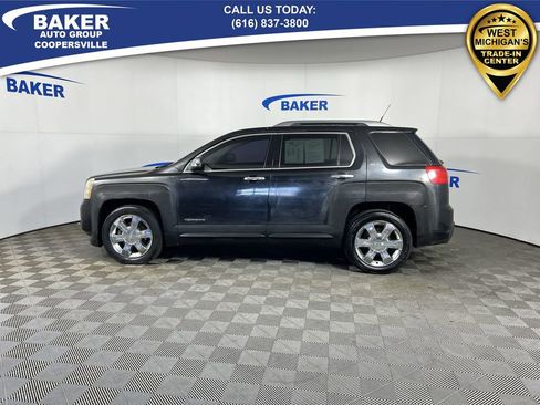 Used 2011 GMC Terrain SLT w/ Cargo Package image 6