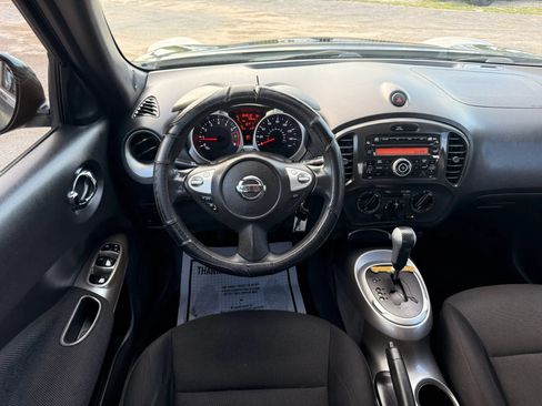 Used 2014 Nissan Juke S FWD image 13