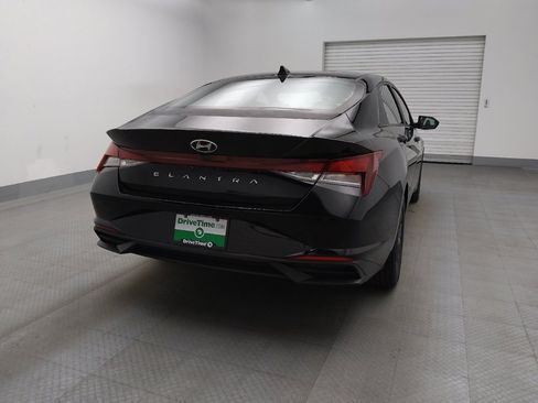 Used 2022 Hyundai Elantra SEL w/ Convenience Package FWD image 7