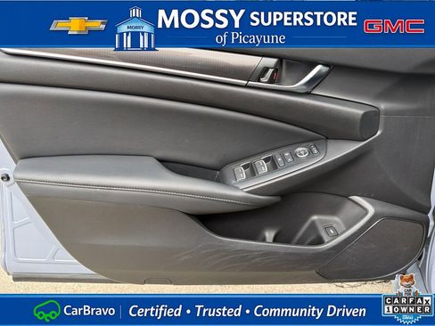 Used 2022 Honda Accord Sport Special Edition image 12