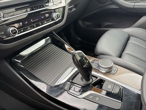 Used 2018 BMW X3 xDrive30i w/ Premium Package AWD/4WD image 37