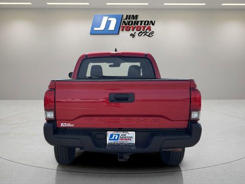 Used 2022 Toyota Tacoma SR RWD image 6