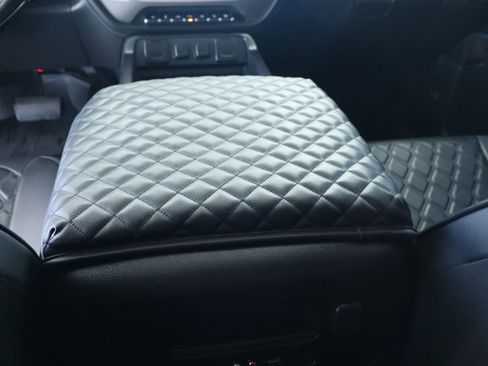 Used 2015 GMC Sierra 3500 Denali w/ Duramax Plus Package image 33