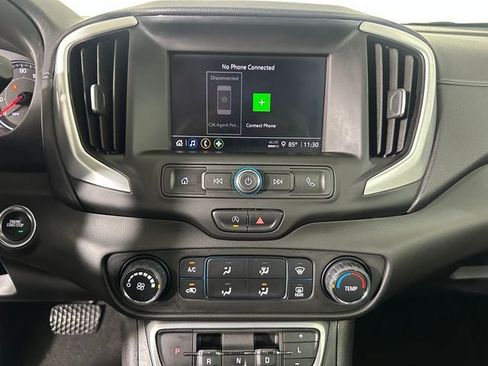 Used 2022 GMC Terrain SLE FWD image 22