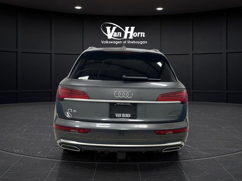 Used 2024 Audi Q5 e Premium Plus w/ Premium Plus Package AWD/4WD image 6