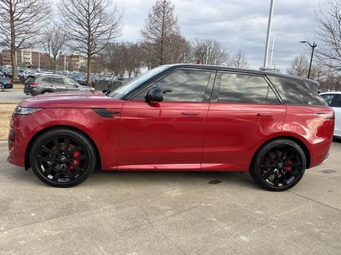 Used 2025 Land Rover Range Rover Sport Dynamic SE image 11