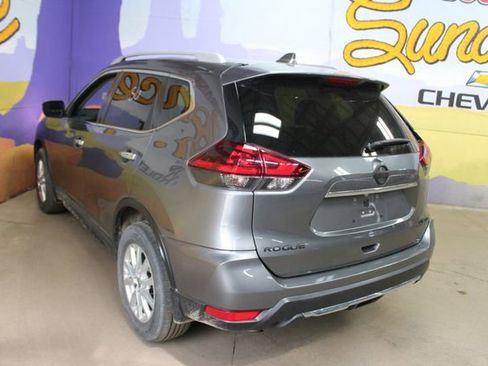 Used 2020 Nissan Rogue SV AWD/4WD image 6