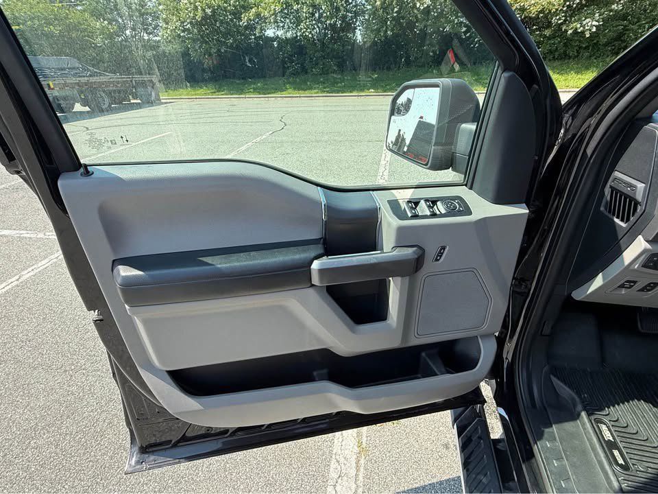 Used 2020 Ford F150 XLT w/ Equipment Group 302A Luxury RWD image 7
