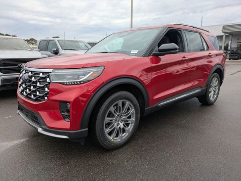 New 2026 Ford Explorer Platinum image 8