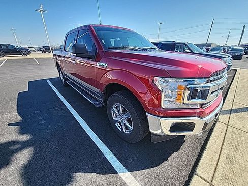 Used 2018 Ford F150 XLT w/ Equipment Group 302A Luxury image 4