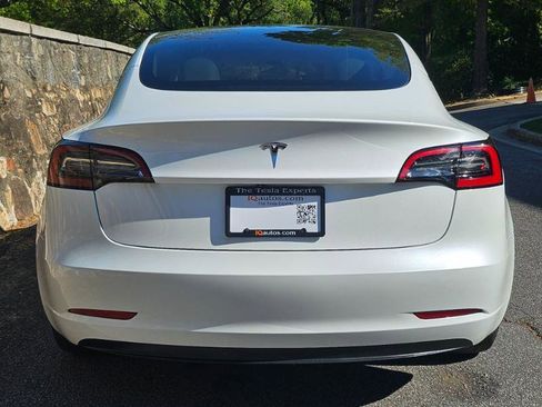 Used 2023 Tesla Model 3 Standard Range image 8