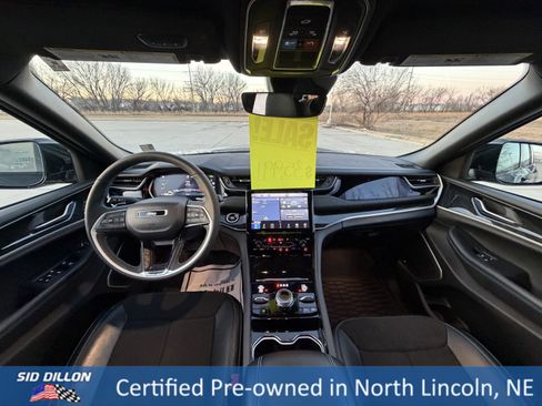 Used 2023 Jeep Grand Cherokee Trailhawk image 18