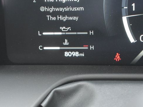Used 2024 Lexus GX 550 w/ Cold Area Package AWD/4WD image 21