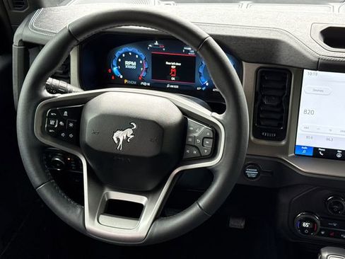 New 2025 Ford Bronco Outer Banks AWD/4WD image 14