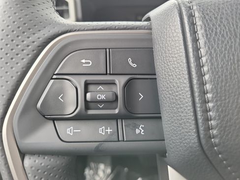 New 2026 Toyota 4Runner SR5 AWD/4WD image 22