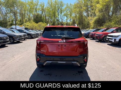 Used 2024 Kia Seltos X-Line AWD/4WD image 5