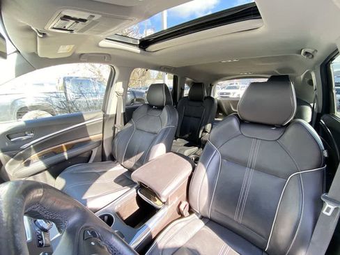 Used 2017 Acura MDX SH-AWD w/ Advance Package image 14