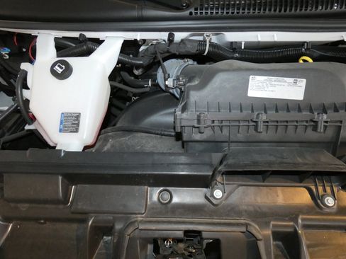 Used 2023 Chevrolet Express 2500 w/ Driver Convenience Package image 22