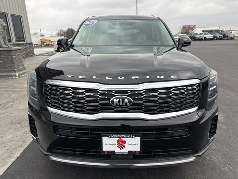 Used 2021 Kia Telluride EX w/ EX Premium Package image 3