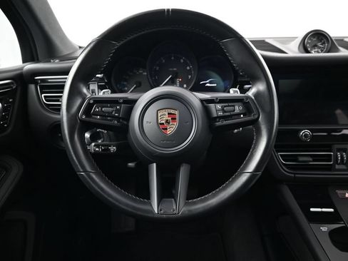 Certified 2024 Porsche Macan AWD/4WD image 13