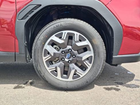 Certified 2026 Subaru Forester Premium AWD/4WD image 10