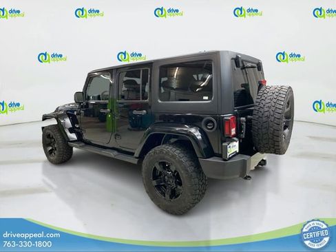 Used 2016 Jeep Wrangler Unlimited Sahara w/ Dual Top Group image 8