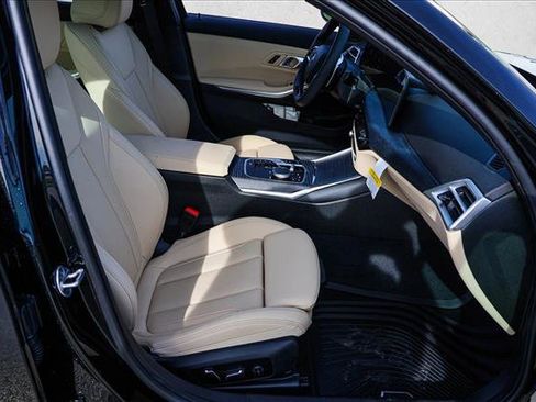 New 2026 BMW 330i xDrive Sedan w/ Convenience Package AWD/4WD image 24
