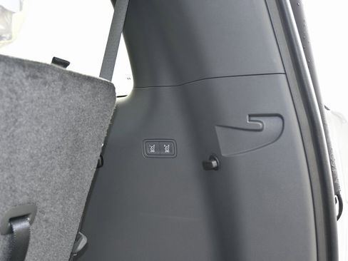 New 2026 Hyundai Santa Fe Limited image 9