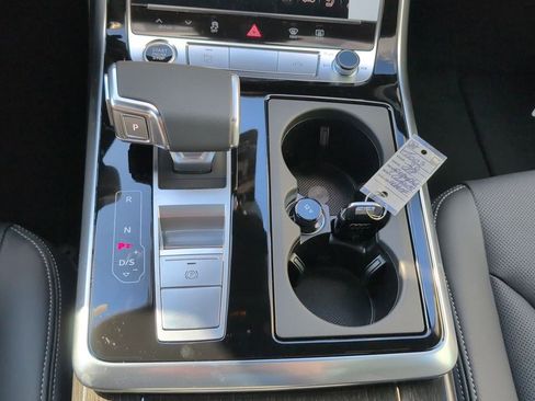 New 2026 Audi Q8 Premium Plus image 17