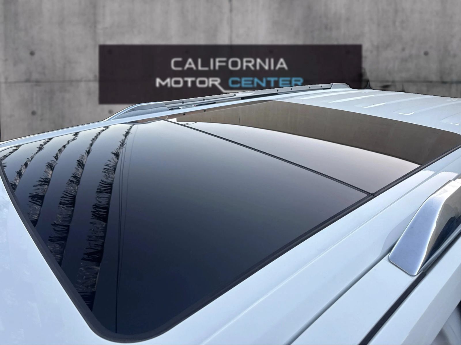 Used 2021 Lincoln Navigator Reserve AWD/4WD image 12