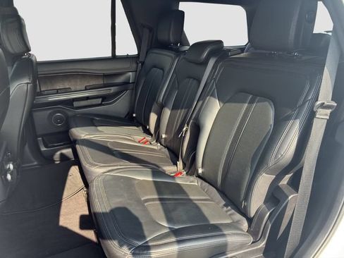 Used 2020 Ford Expedition Limited AWD/4WD image 14