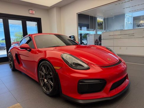 Used 2016 Porsche Cayman GT4 RWD image 25