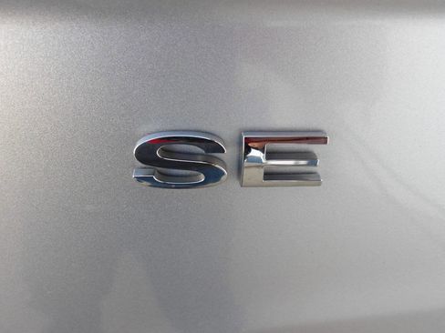Used 2011 Ford Fusion SE w/ 202A Rapid Spec Order Code FWD image 37