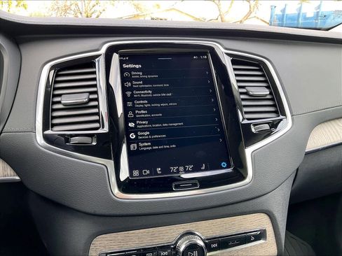 Used 2023 Volvo XC90 T8 Ultimate w/ Protection Package image 38