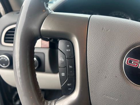 Used 2012 GMC Yukon SLT w/ SLT-2 Equipment Package image 21